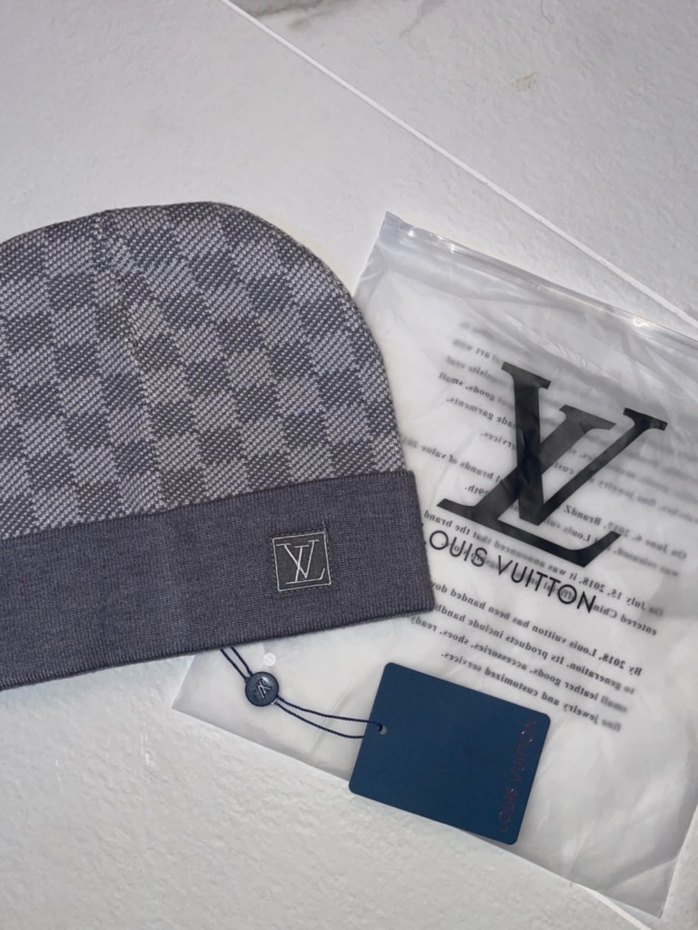Louis Vuitton Gray Jacquard Logo Beanie - Men's